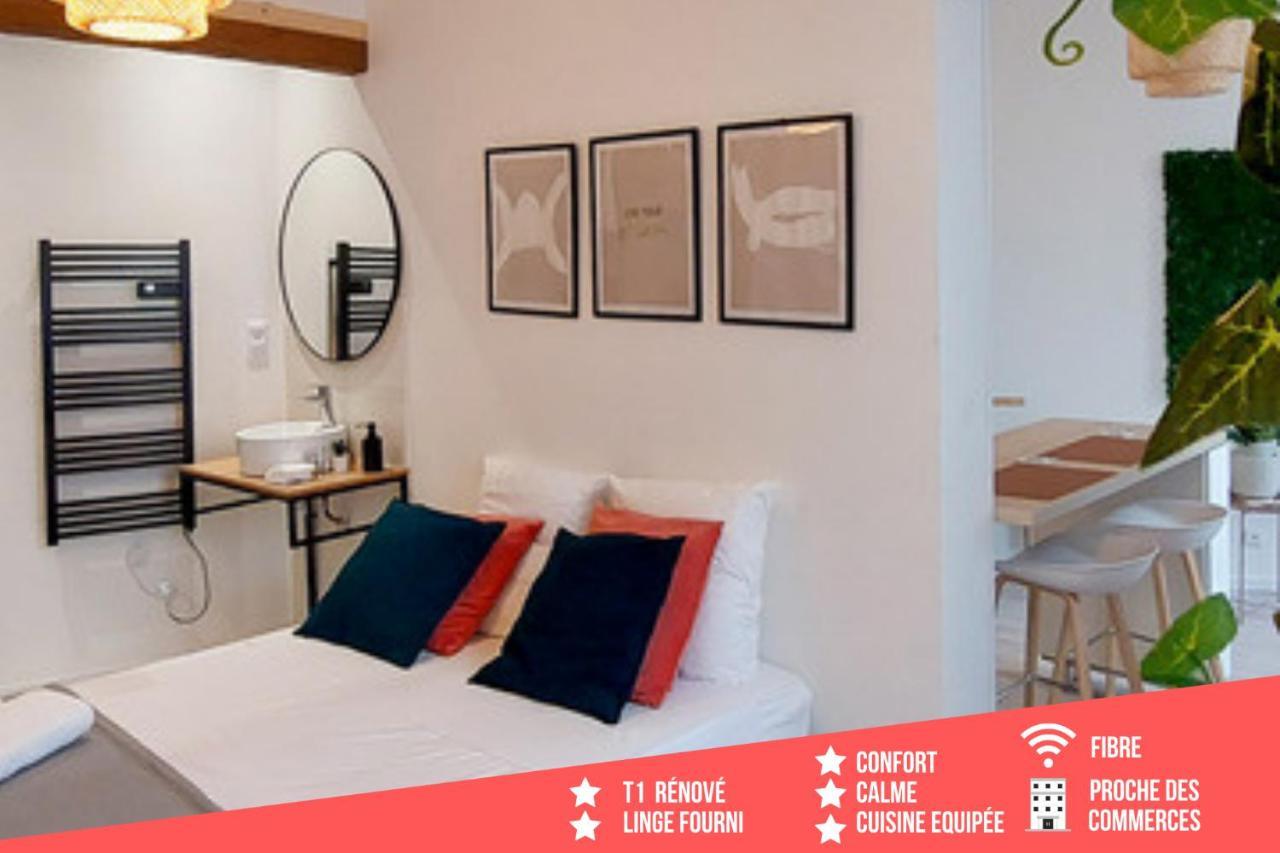 Artpink - Ideal Pros - Proche Commerces - Agathor Монлюсон Екстер'єр фото